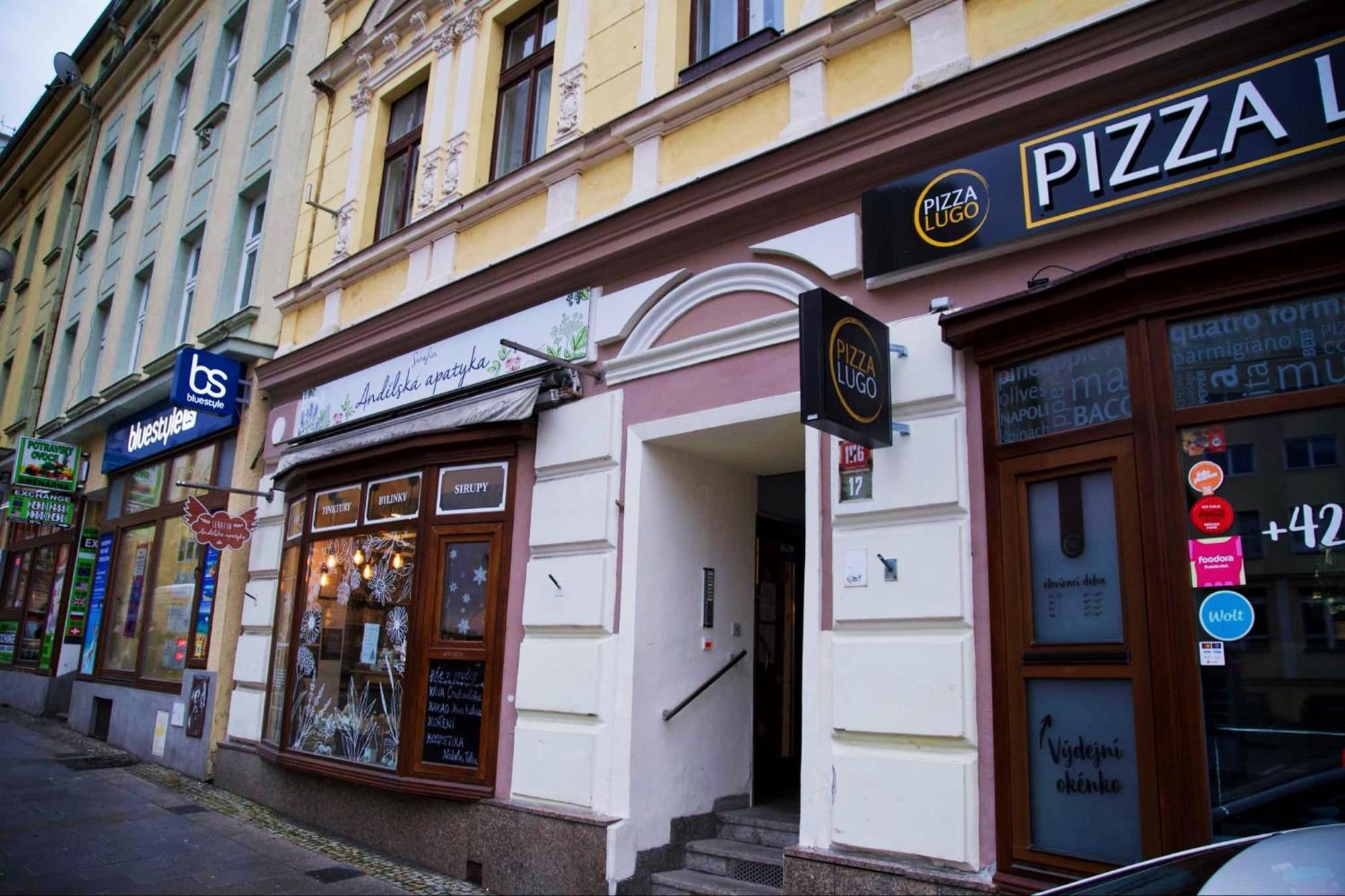 Family Apartment Kv Karlovy Vary Kültér fotó